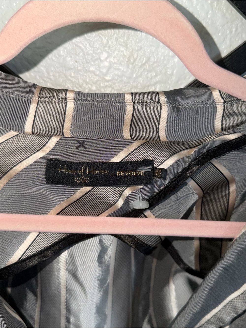 House of Harlow 1960 x revolve Striped Satin Jacket in Gray and Cream size M - Picture 4 of 5